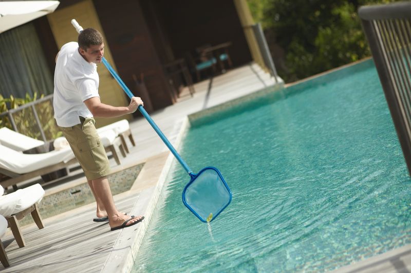 Above Ground Pool Cleaning