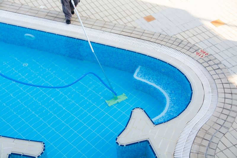 Above Ground Pool Cleaning